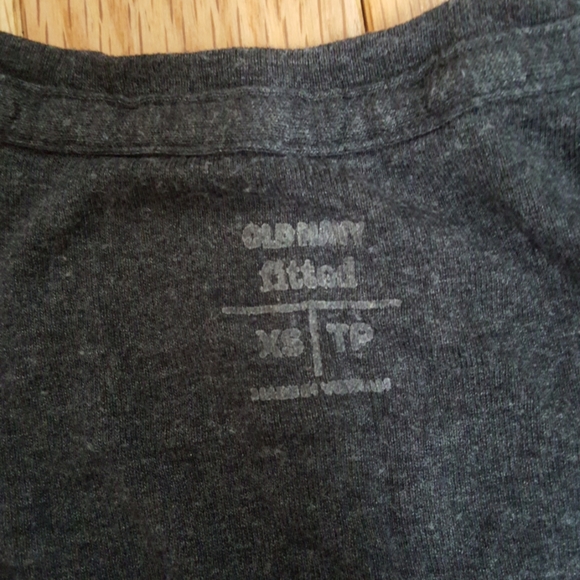 Shirt - Picture 2 of 2